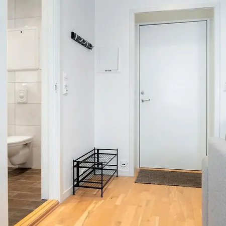 Spacious 2-room In The Center, Easy Access To Everything Appartamento